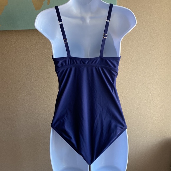 Sexy Onepiece tie dye / watercolor criss cross keyhole bust detail swimsuit - Picture 5 of 8